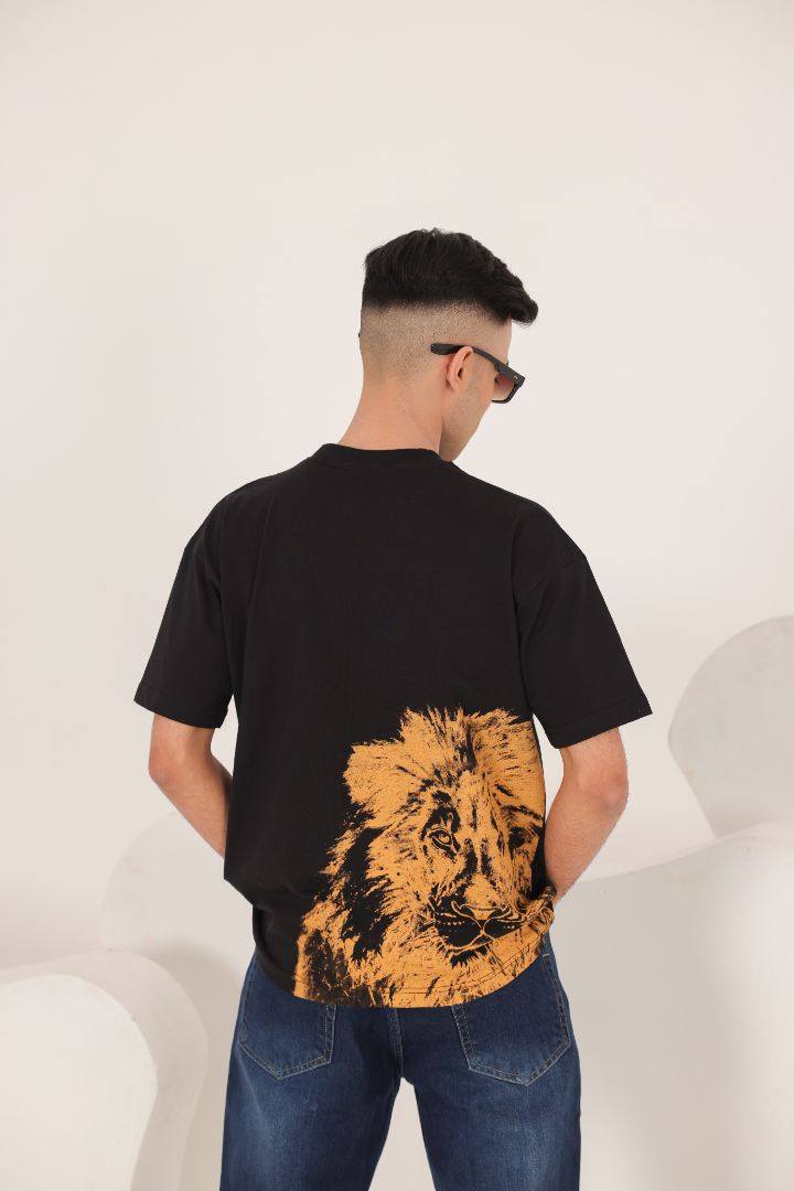 OVERSIZED BLACK LION TEE
