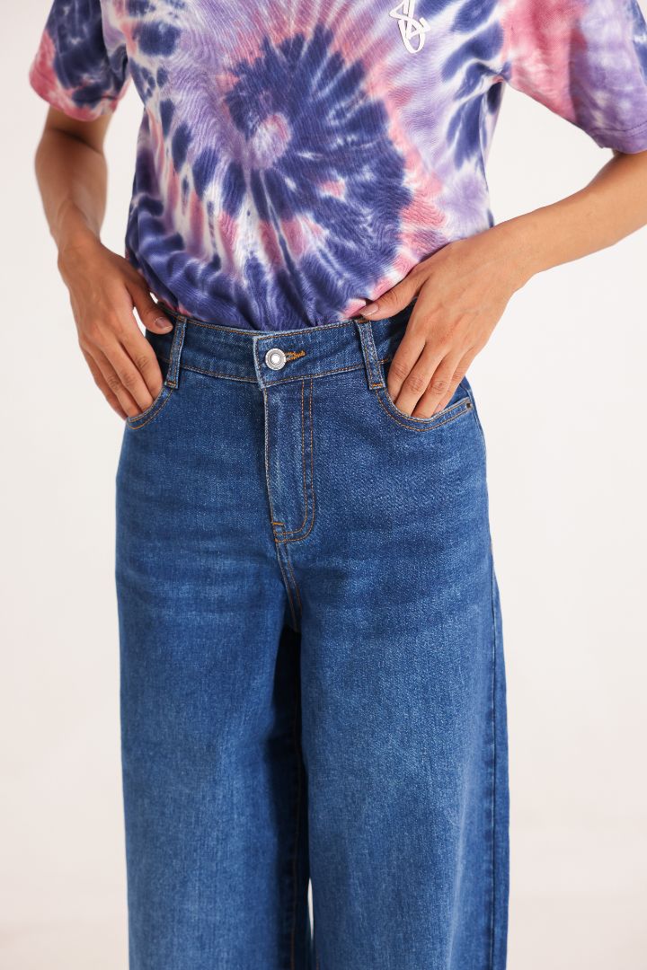 BLUE JEANS
