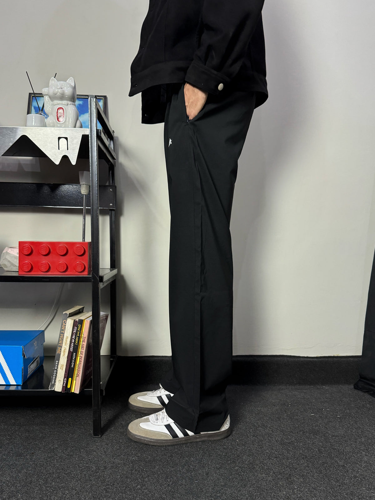 BLACK TROUSER