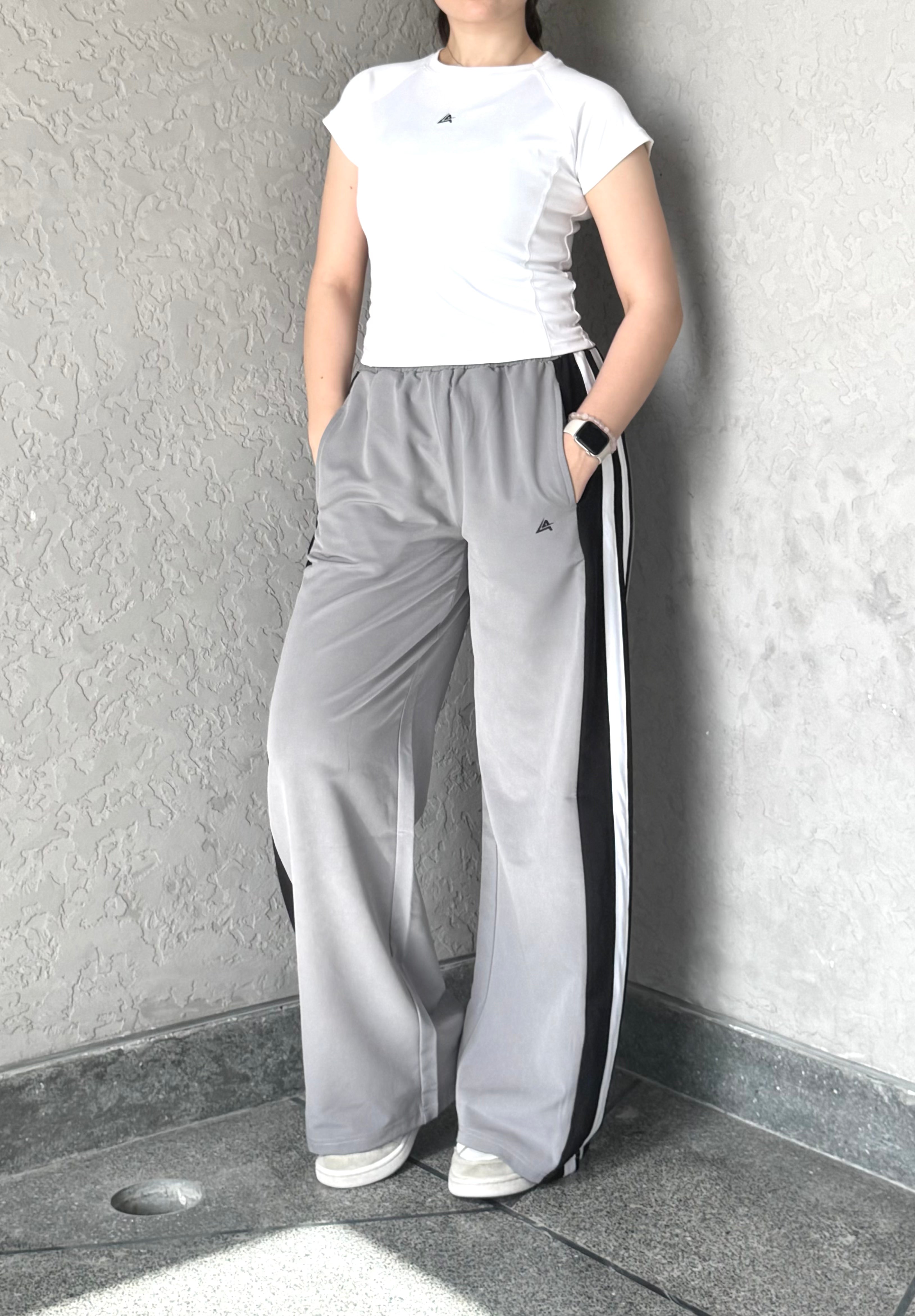 WOMEN LT GREY WIDE LEG CONTRAST SIDE STRIPE TROUSER