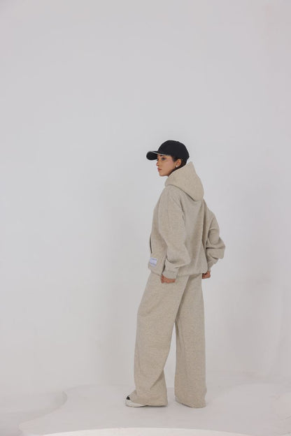 OVER SIZED BEIGE TRACKSUIT SET