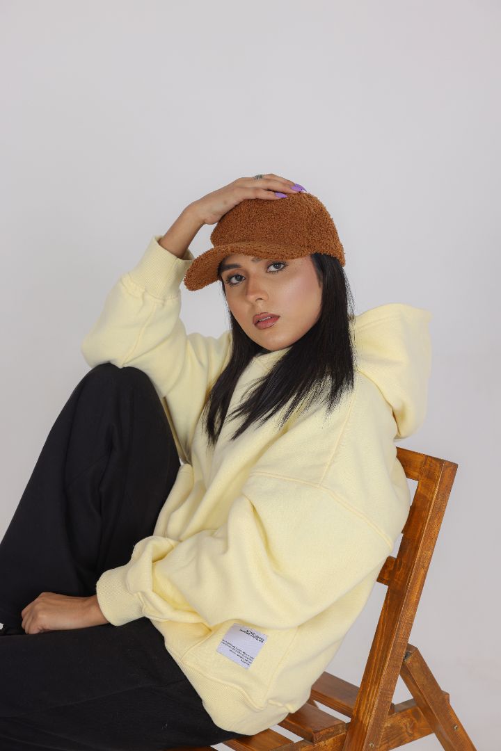 SOFT YELLOW OVERSIZED HOODIE