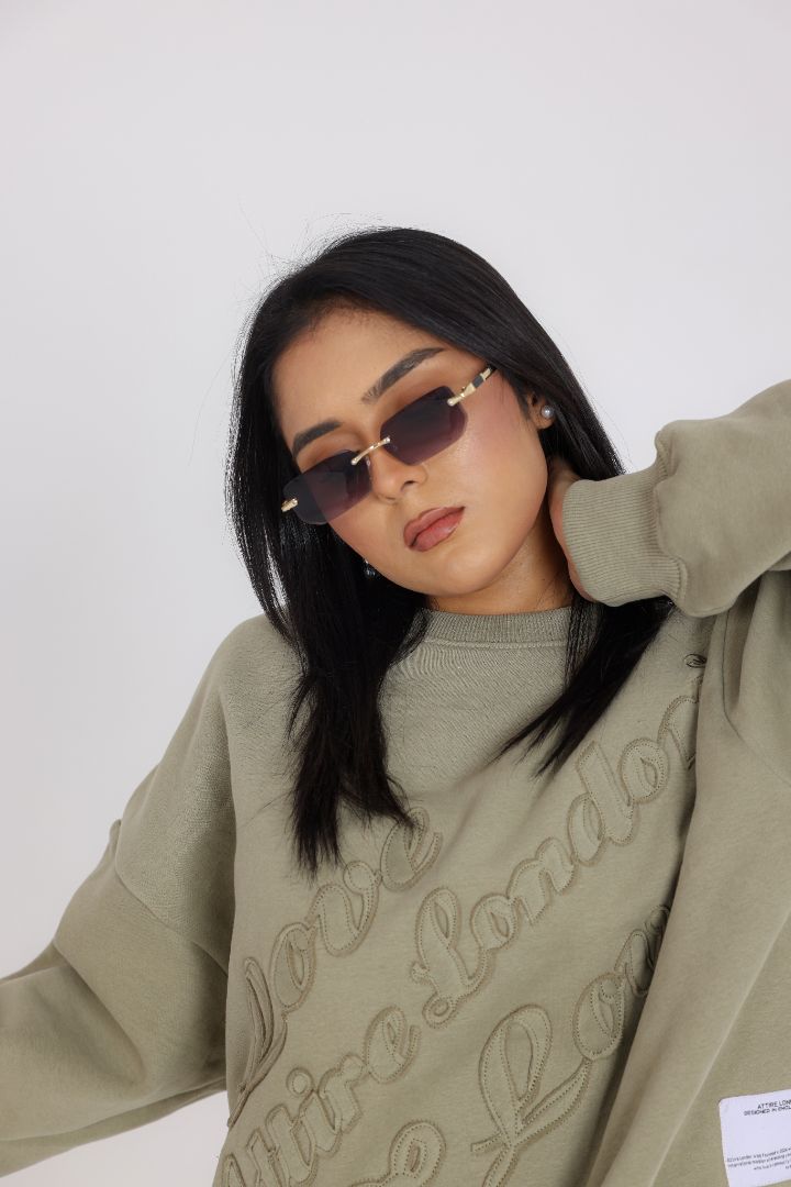 OVERSIZED SAGE GREEN SWEAT SHIRT