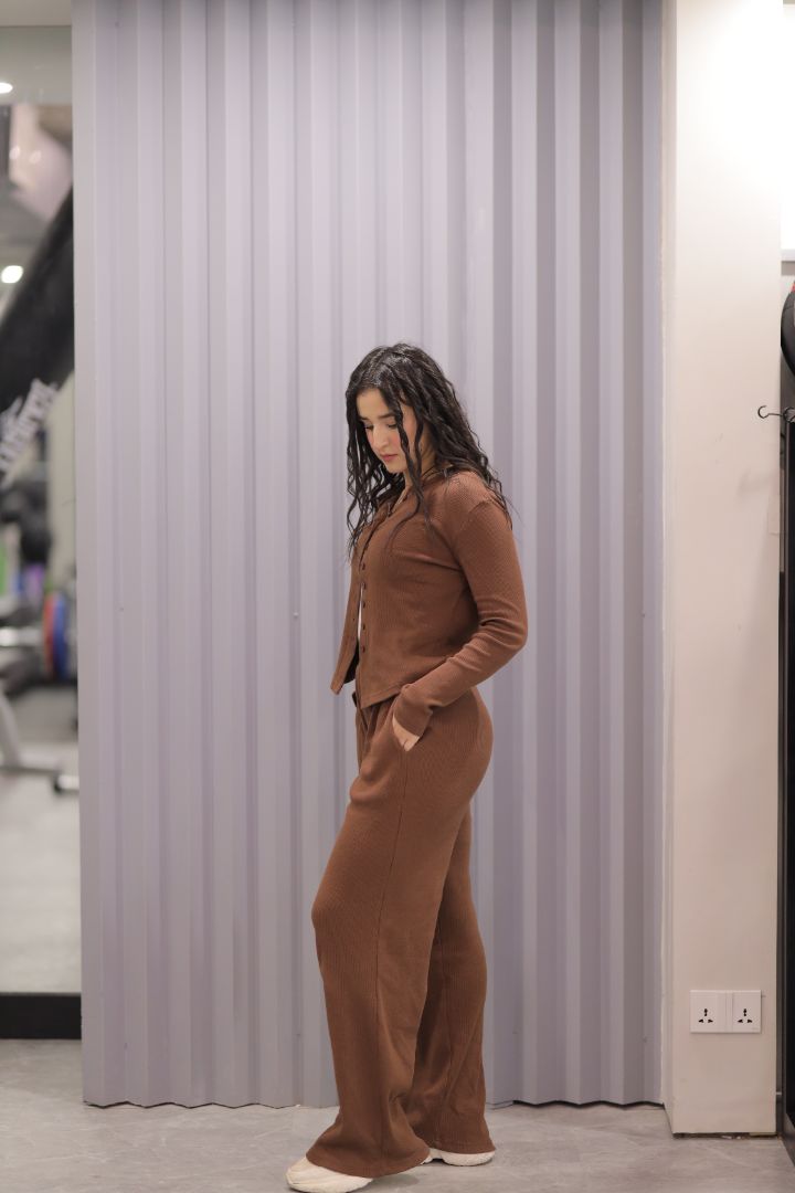 Ribbed Lounge Tracksuit – Brown