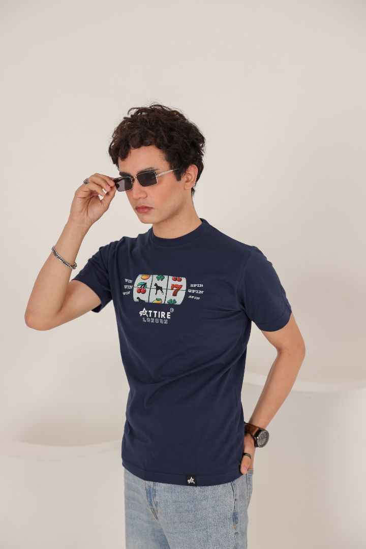 NAVY SLOT TEE