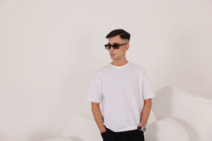OVERSIZED WHITE IDIOL TEE