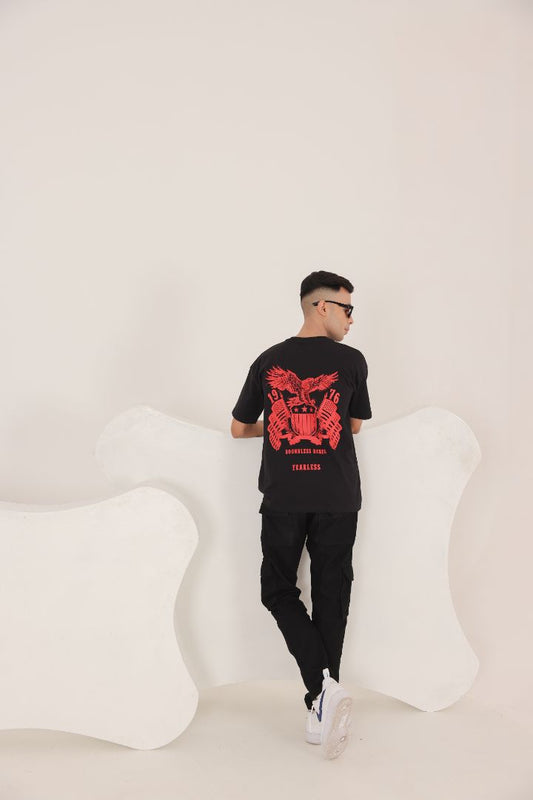 OVERSIZED BLACK EAGLE TEE