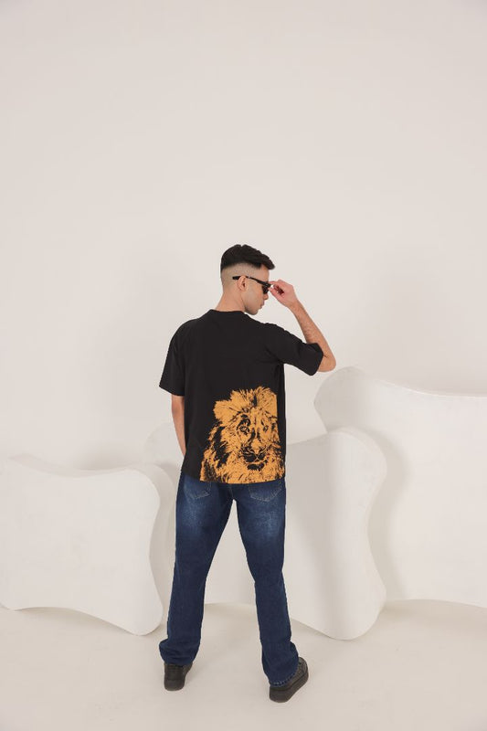 OVERSIZED BLACK LION TEE