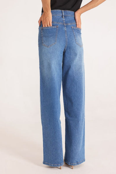 LT BLUE JEANS
