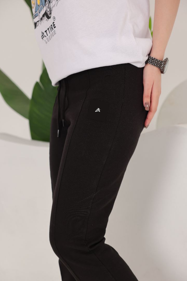 BLACK JOGGER TROUSER