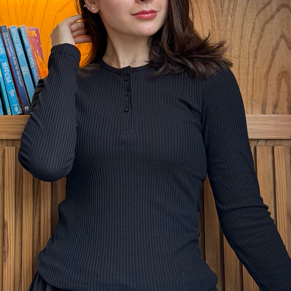 BLACK WOMEN HENLEY SHIRT