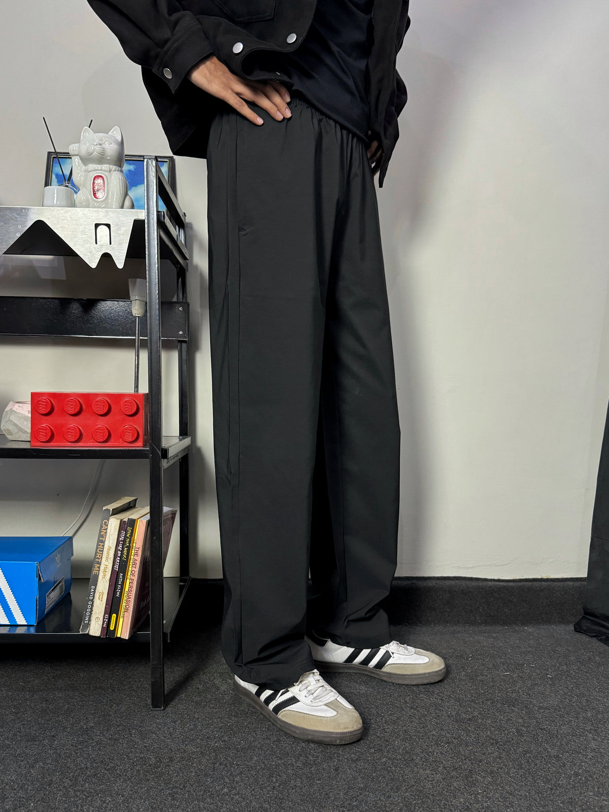 BLACK TROUSER
