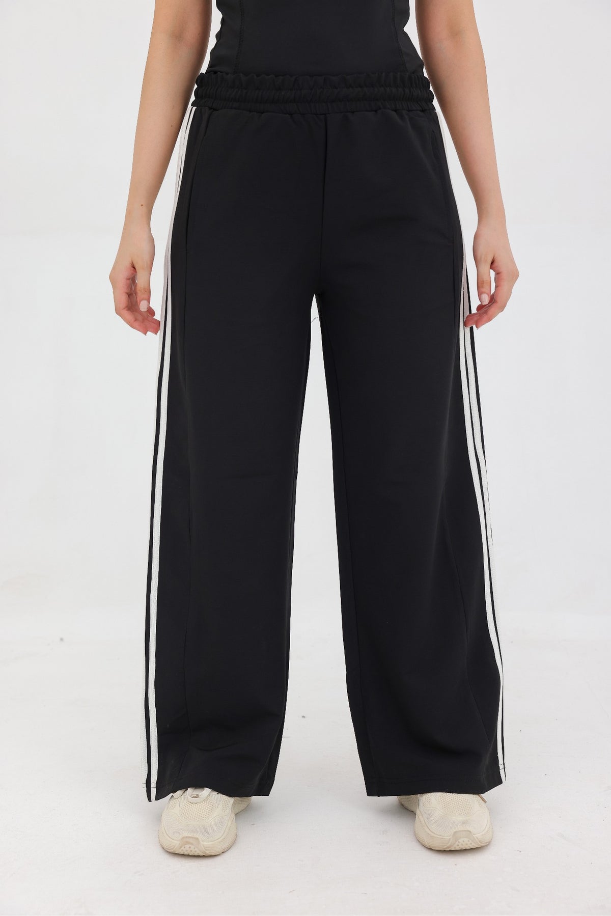 Women Classic Four-Stripe Wide-Leg Trousers