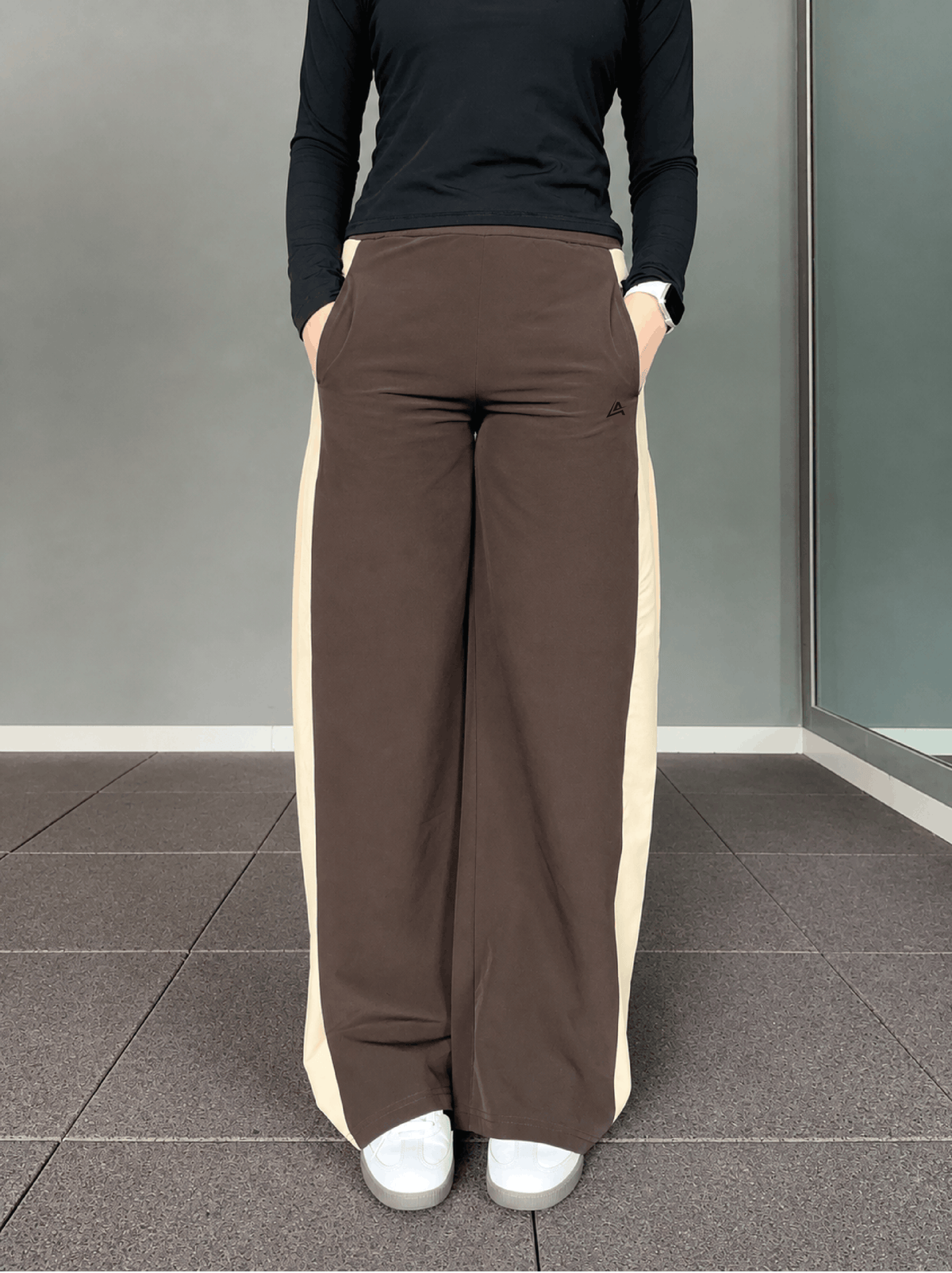 WOMEN BROWN & BEIGE ESSENTIAL LUXE TROUSER