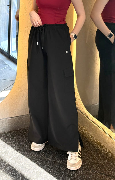WOMEN BLACK POCKET TROUSER