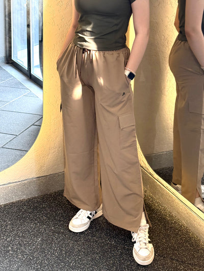 WOMEN CAMEL BROWN POCKET TROUSER
