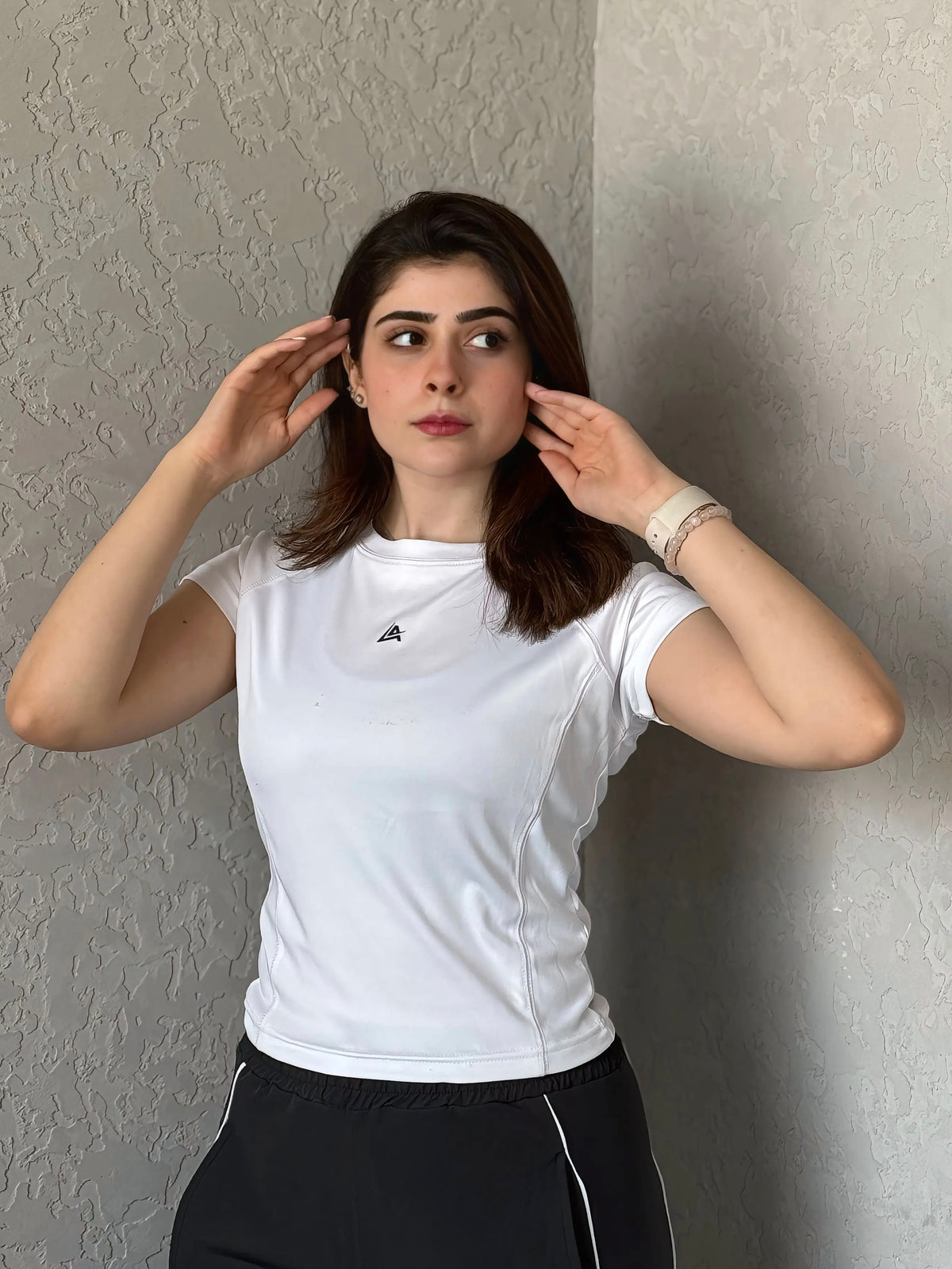 WOMEN WHITE COMPRESSION TEE