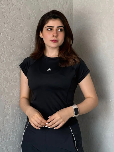 WOMEN BLACK COMPRESSION TEE