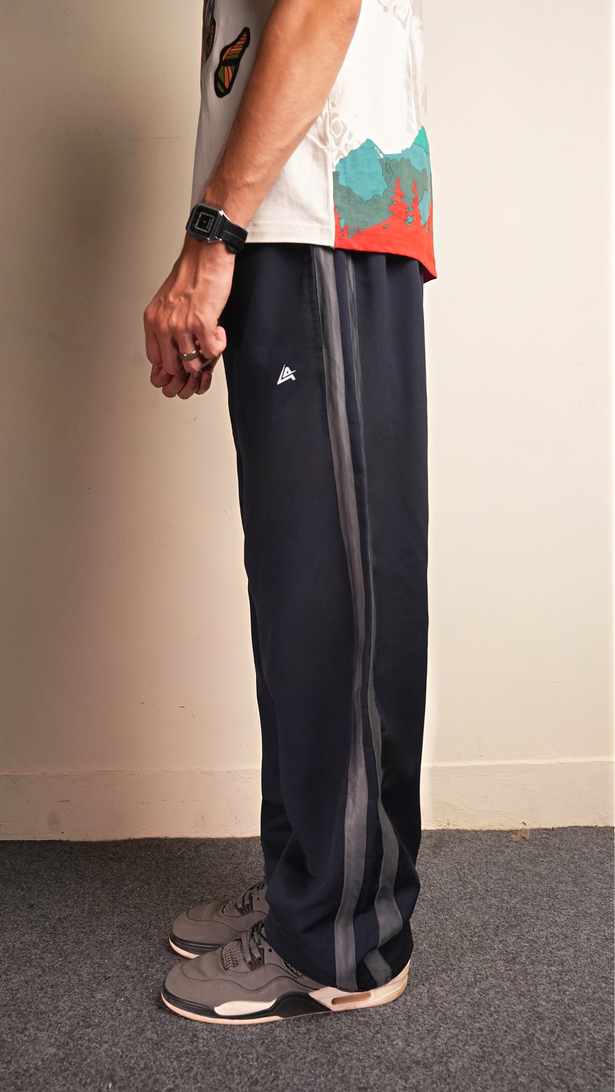 NAVY BLUE STRIPE TROUSER