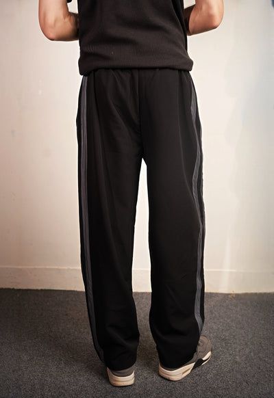 BLACK STRIPE TROUSER